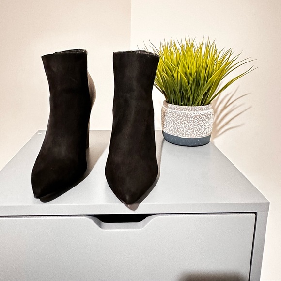 !SOLD!-Wedge booties - Picture 3 of 7